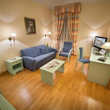 Bed & Breakfast Old Town 3*